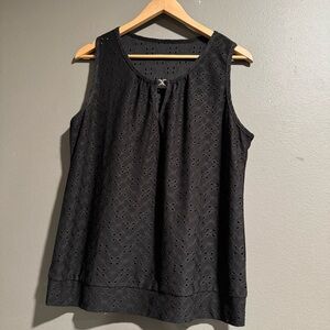 Sleeveless Eyelet Top Size Large